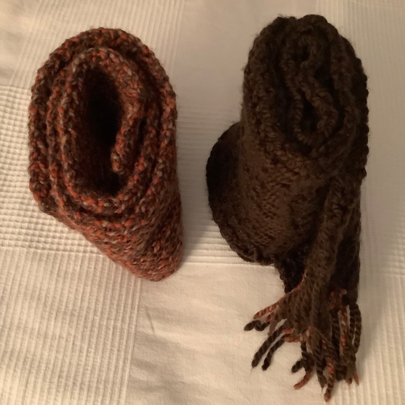 Set of Two Handmade Knit Scarfs  One brown and one multicolored scarfs - Picture 2 of 10